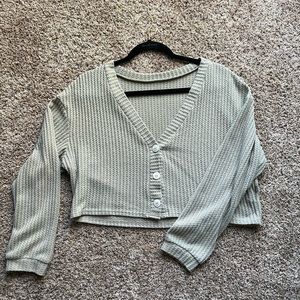 CROPPED CREAM SWEATER